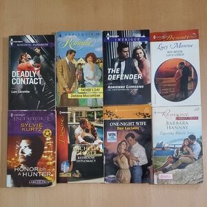 Harlequin Collection Of Romance Novels Lot Of 8 Paperback Books‎